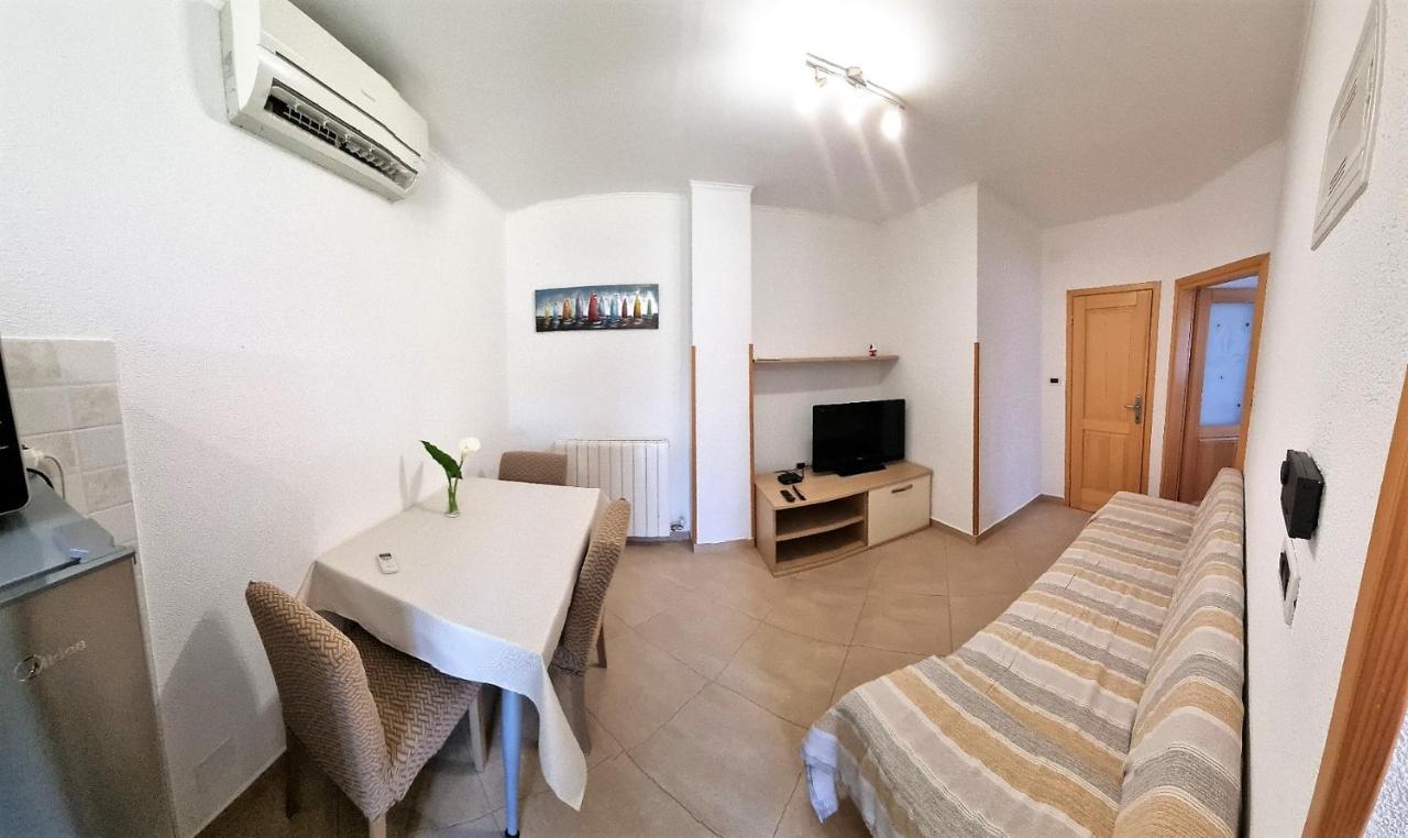 Apartments Valentina Umag Buitenkant foto