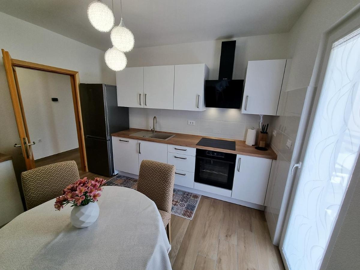 Apartments Valentina Umag Buitenkant foto